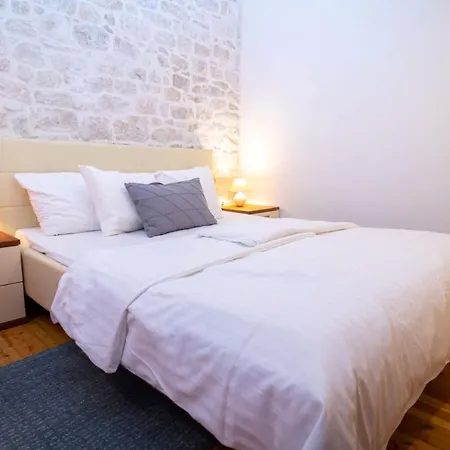 Guest house And Marino Trogir