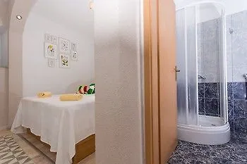 And Marino Guest house