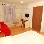 And Marino 3* Trogir