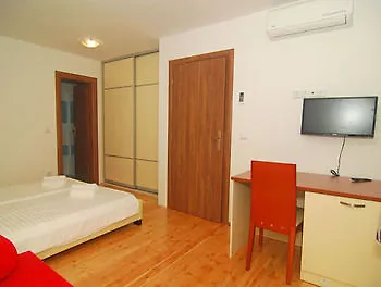 Guest house And Marino